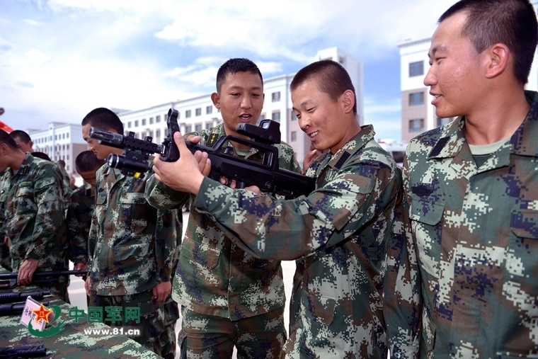 神医王妃:前世被害，冷王以血为祭换她重生 