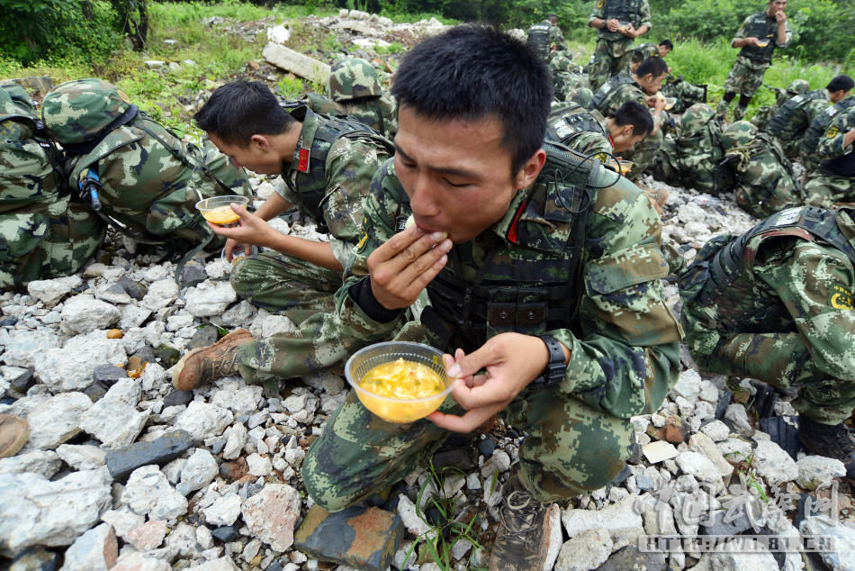 蜂蜜煎饼~做法简单，香甜可口！怎么做好吃